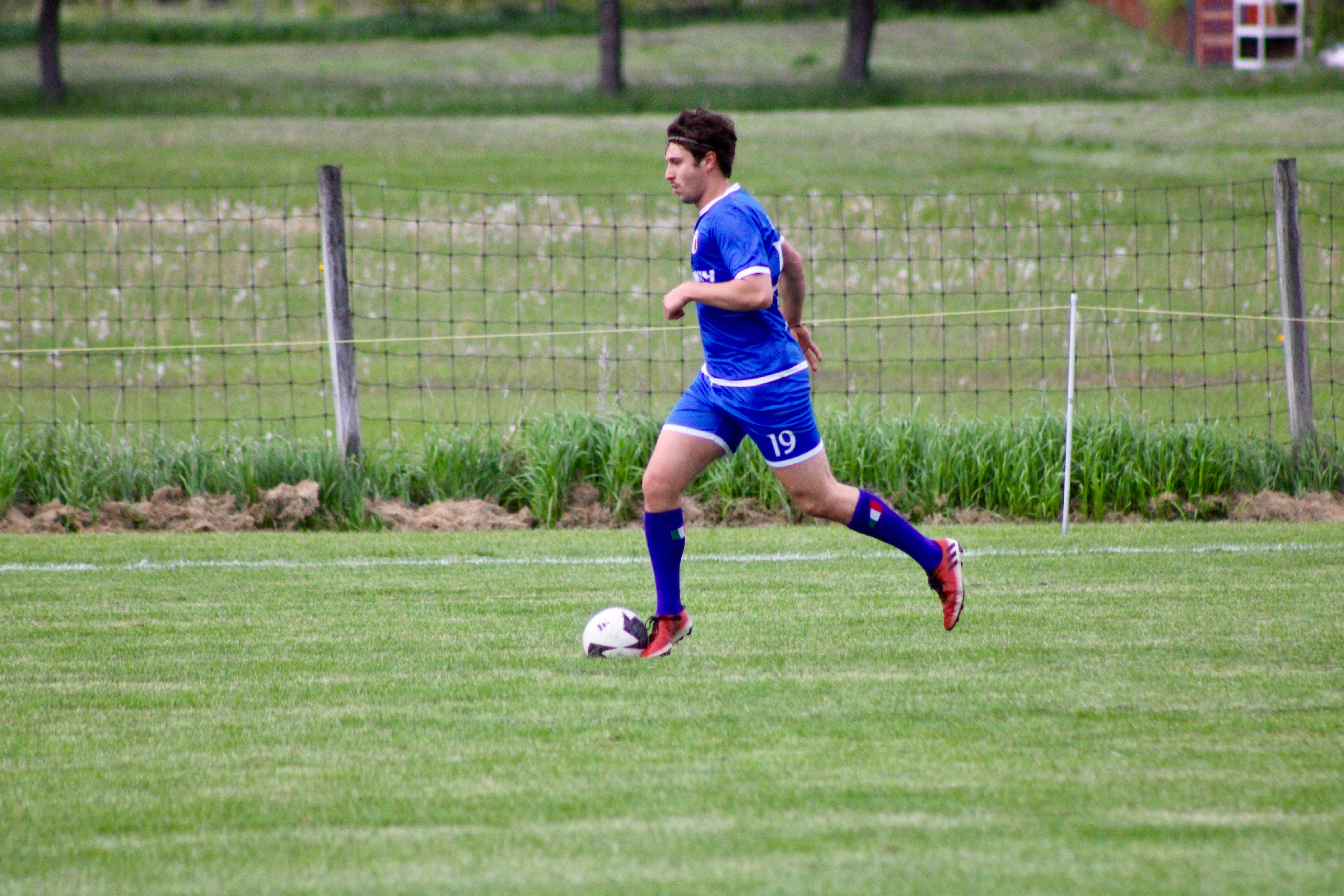 Curinga FC outdoor match action during 2025 season