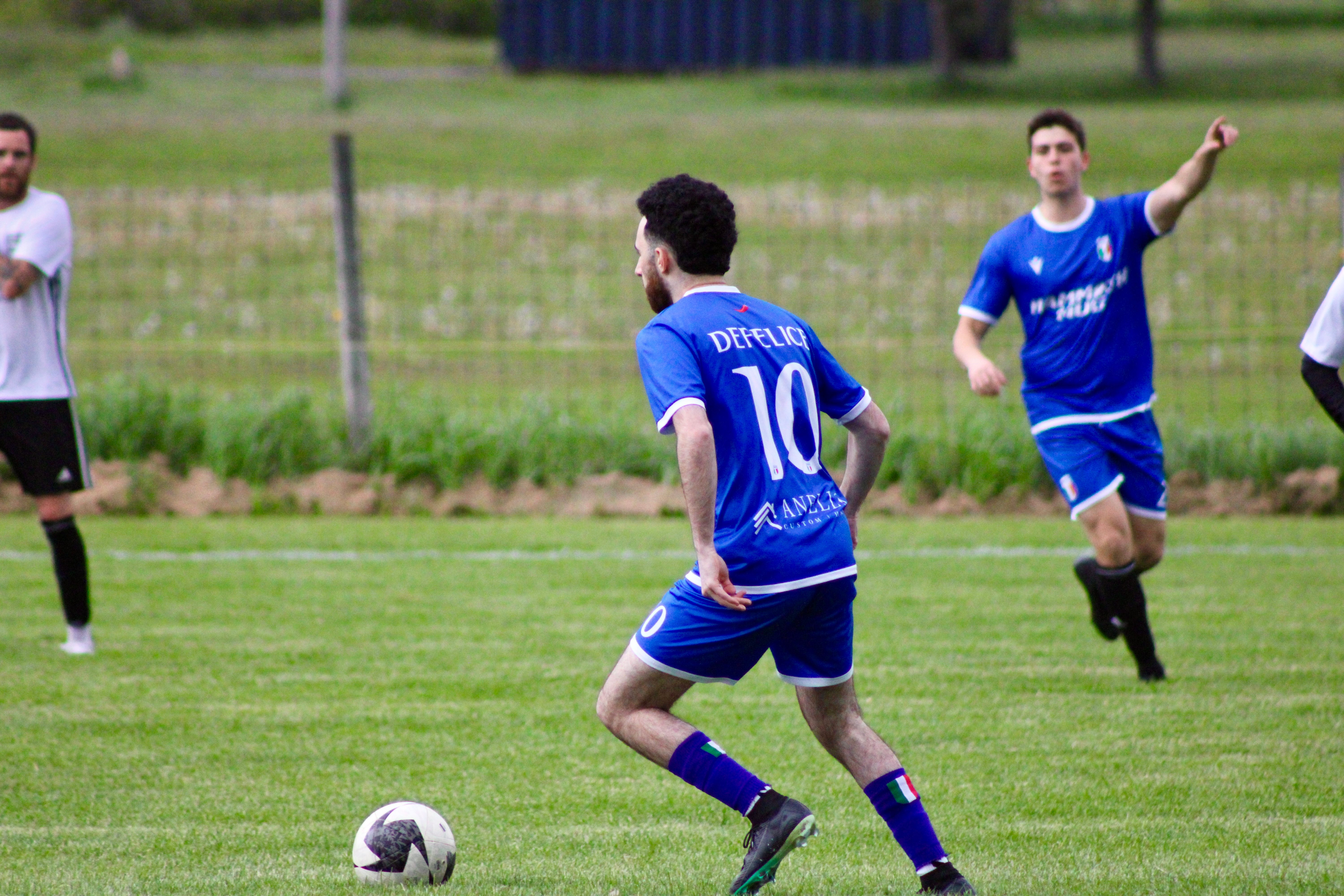Curinga FC outdoor match action from 2025 season